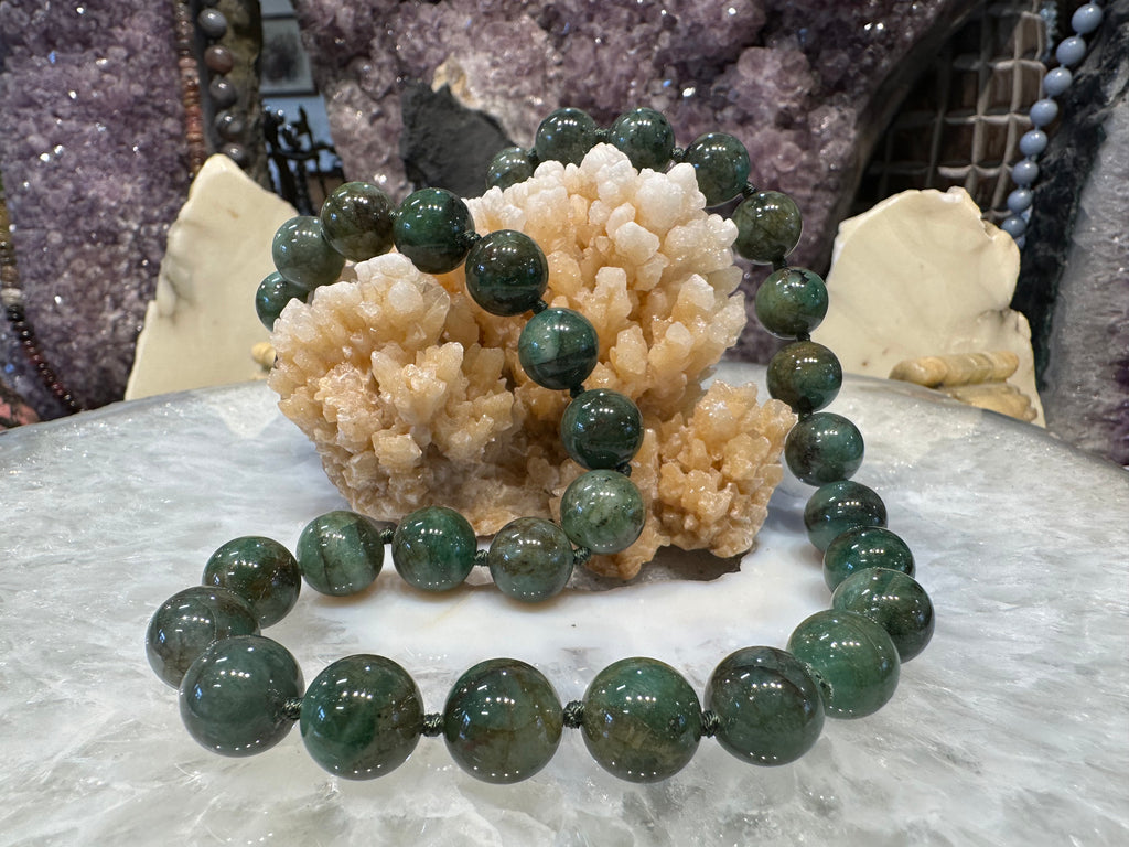 Beautiful Natural Green Emerald 12mm gemstone necklace