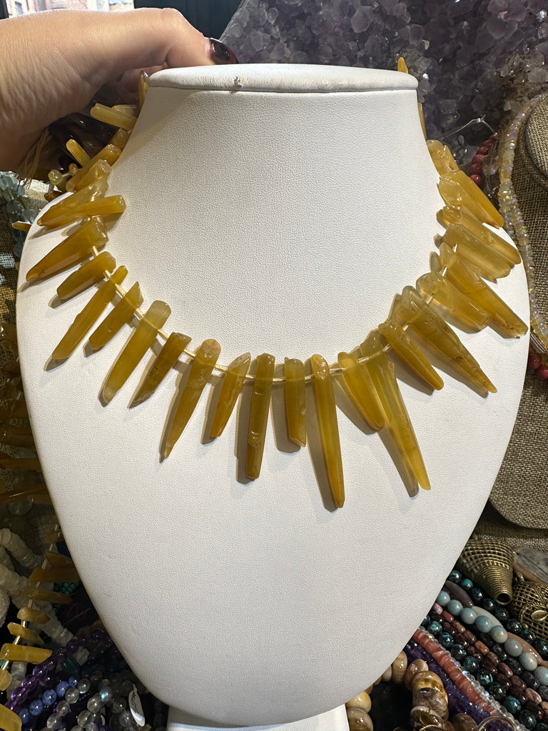 Yellow hematoid quartz pendant gemstone strands