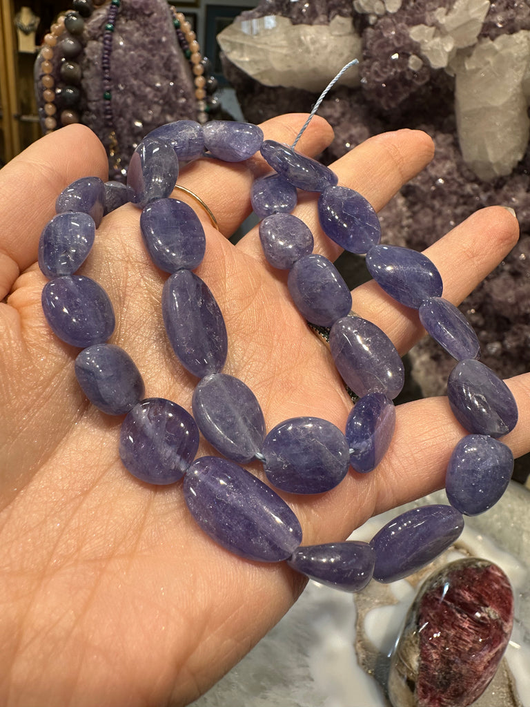 Beautiful Tanzanite 13-16mm tumble gemstone beads