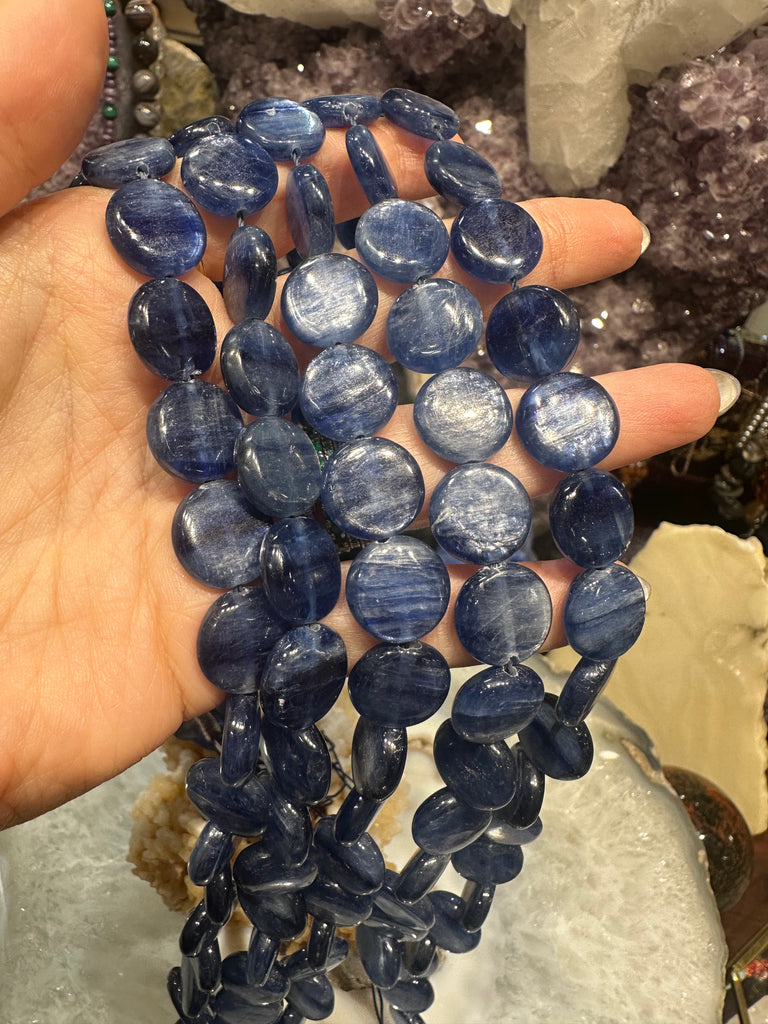 Blue kyanite coin 14mm gemstones beads