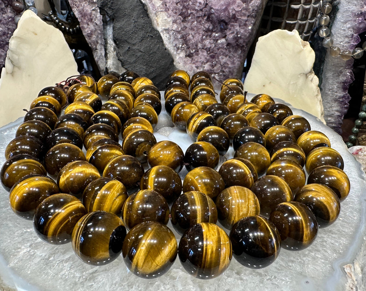 20mm Tiger eye chatoyant gemstone beads