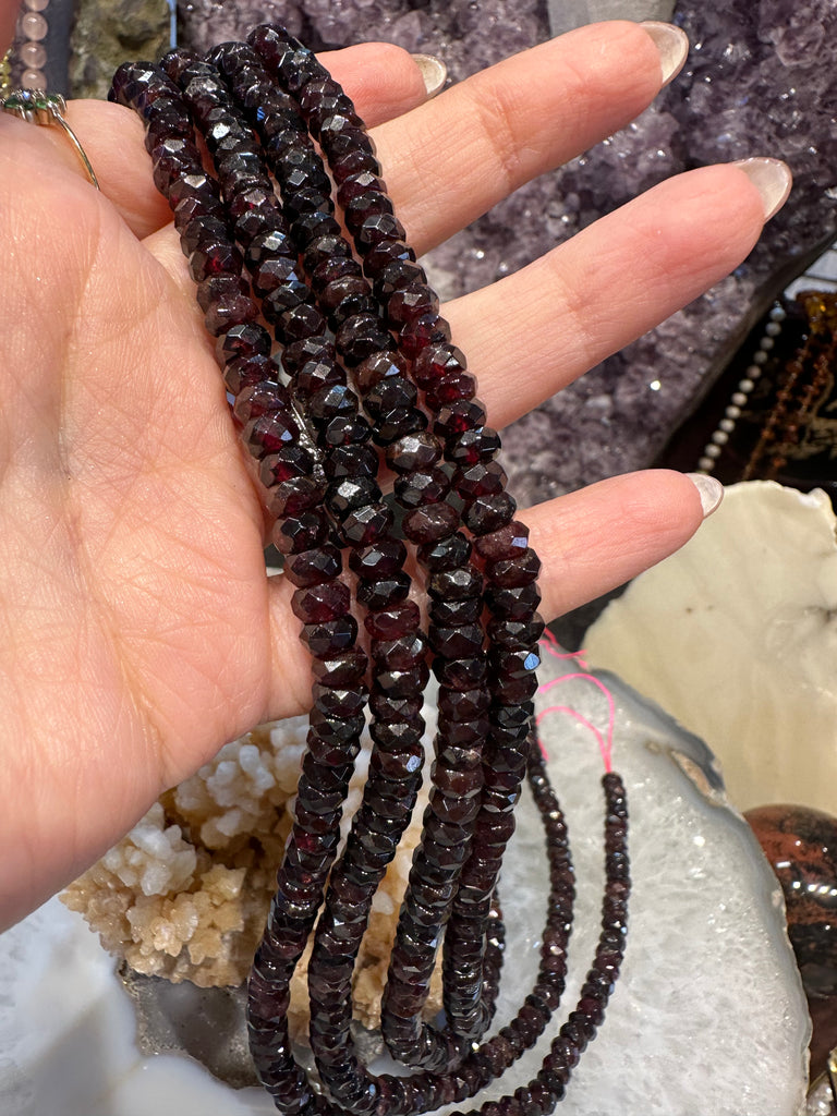 Garnet faceted rondelle 6mm gemstone beads