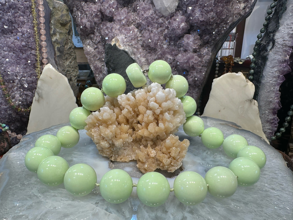 Exquisite Rare 20mm lemon magnesite gemstone necklace