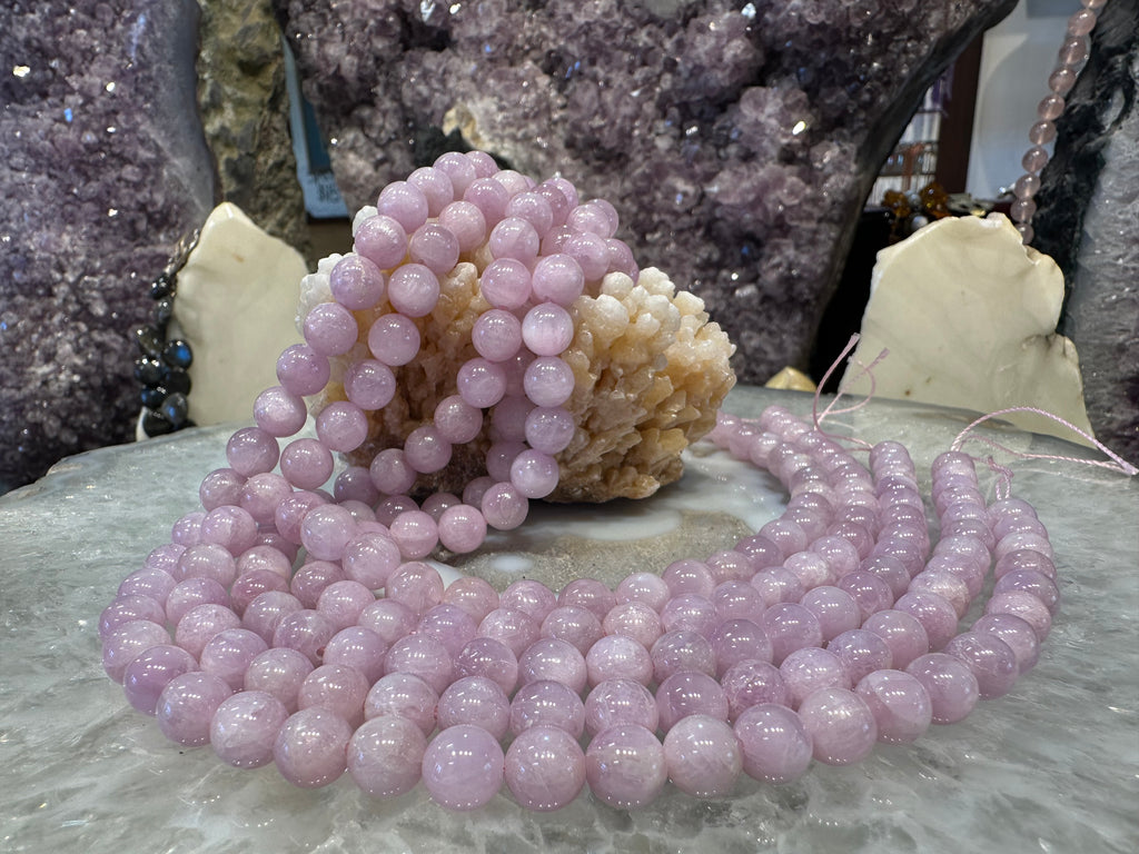 Beautiful kunzite 8mm gemstones beads