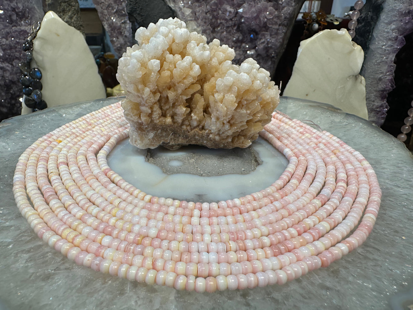 Natural conch 4mm smooth rondelle gemstone beads