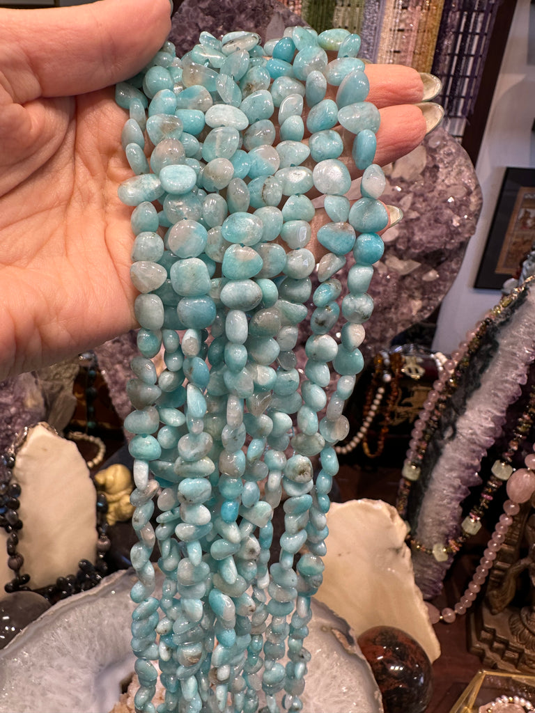 Amazonite Peruvian 8-9mm tumble gemstone beads